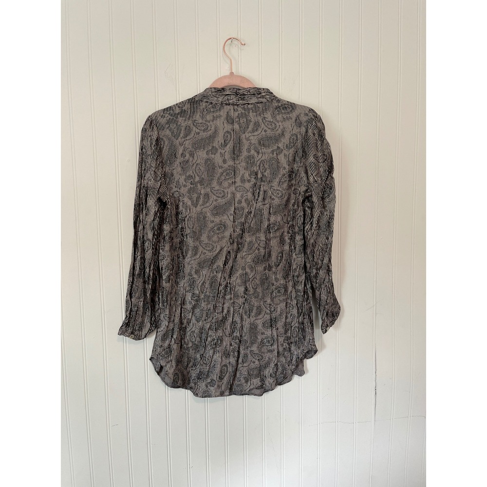 Soft Surroundings Tunic Top Womens S Metallic Paisley Silver Charcoal V-Neck - Picture 10 of 10